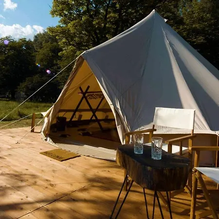 Incredible Safari-Style Retreat For Unique Czech Republic Holidays *